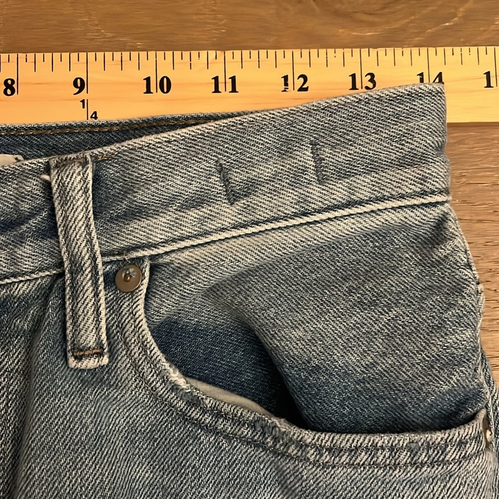Madewell The Momjean in Gilford Wash: Ripped Edition size 27 - Picture 13 of 16